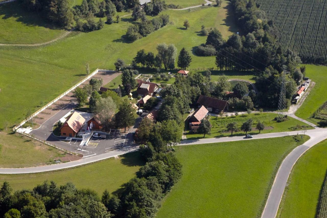 Camp Podgrad Vransko Villa Exterior photo